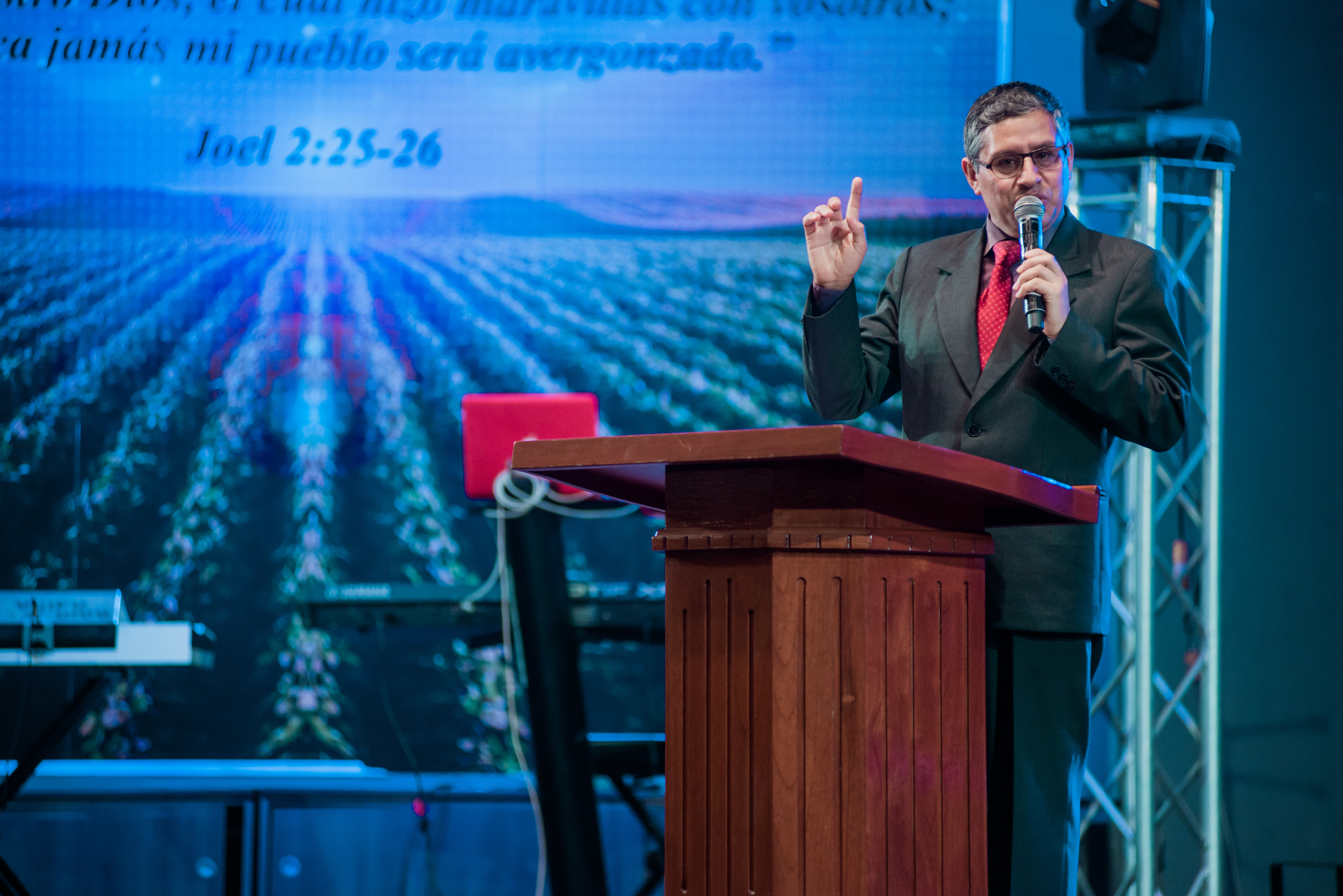 Noches De Avivamiento