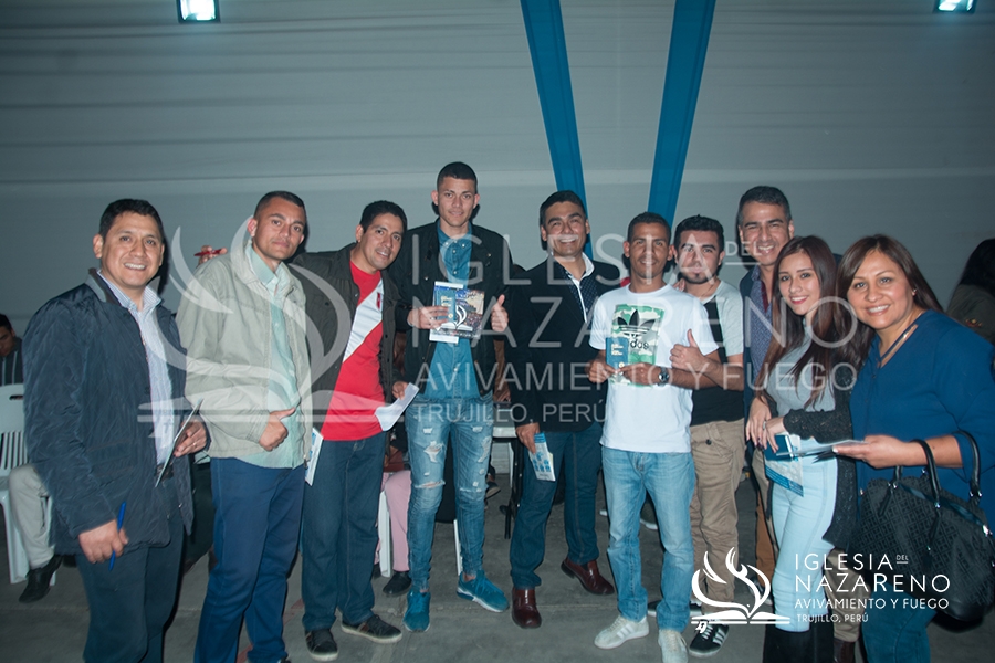 Celebraci&oacute;n Y Avivamiento