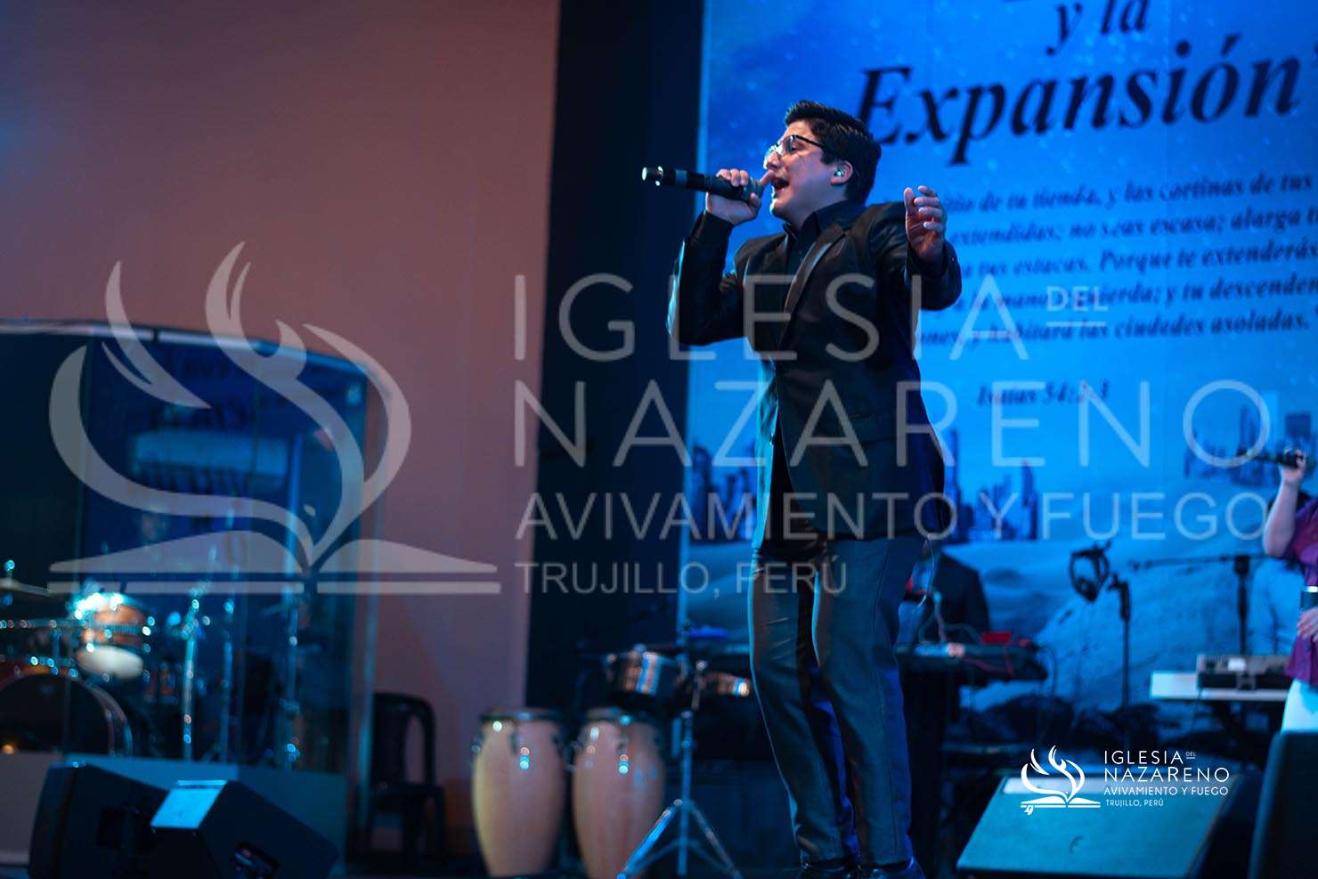 Celebraci&oacute;n Y Avivamiento