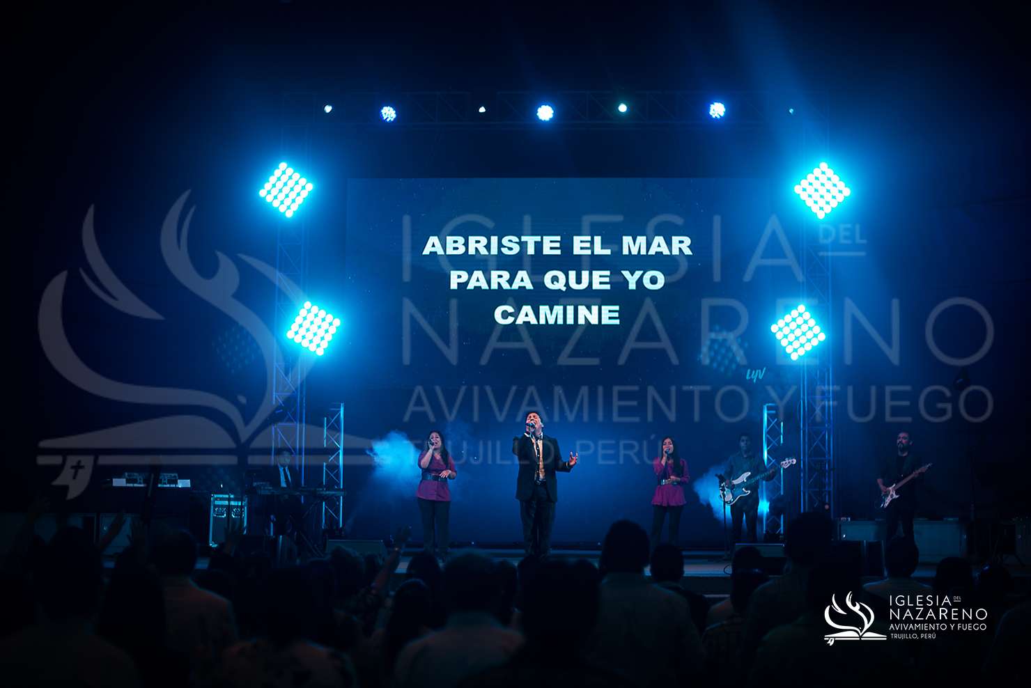 Celebraci&oacute;n Y Avivamiento