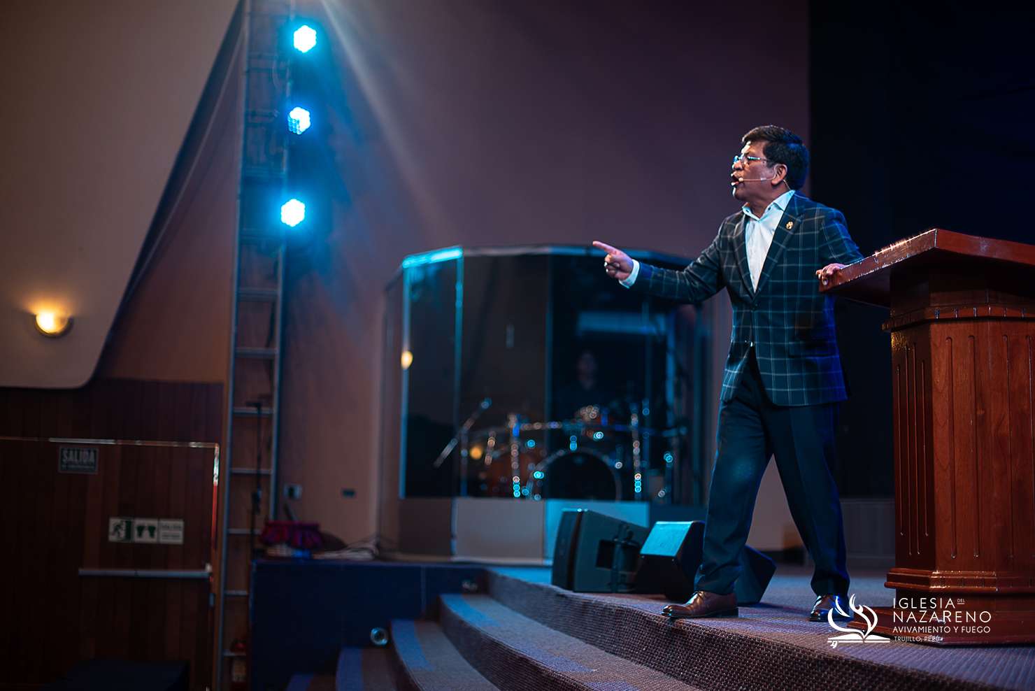 Celebraci&oacute;n Y Avivamiento