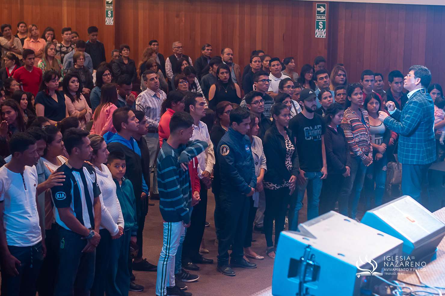 Celebraci&oacute;n Y Avivamiento