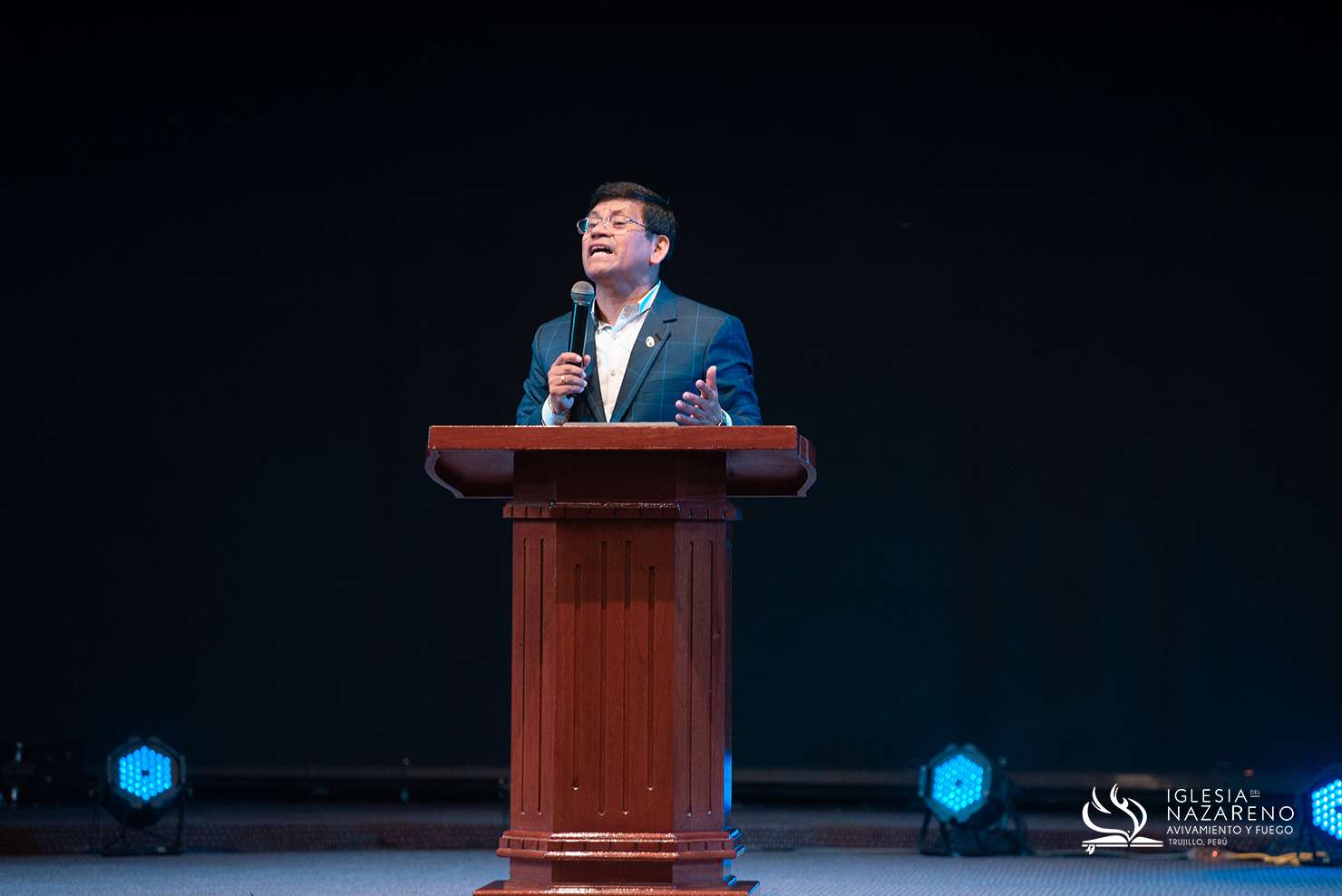 Celebraci&oacute;n Y Avivamiento