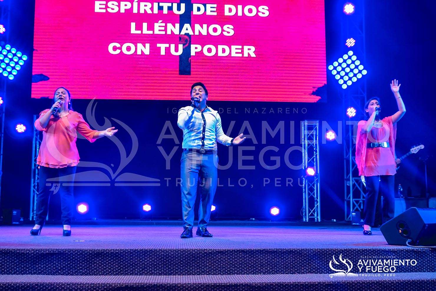 Celebraci&oacute;n Y Avivamiento