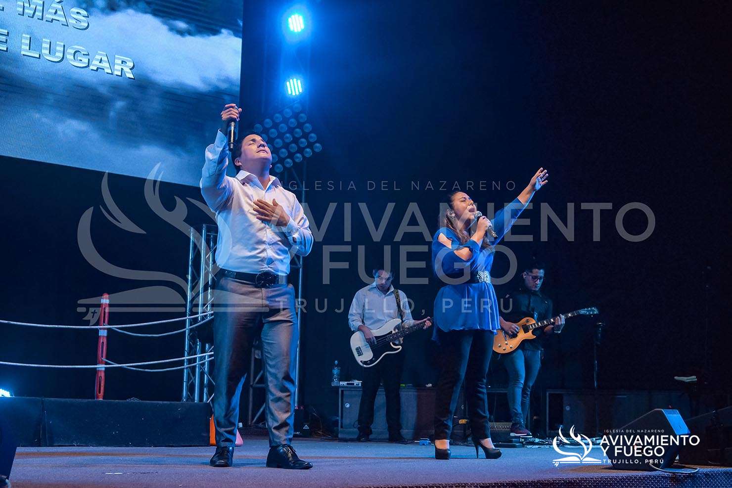 Celebraci&oacute;n Y Avivamiento