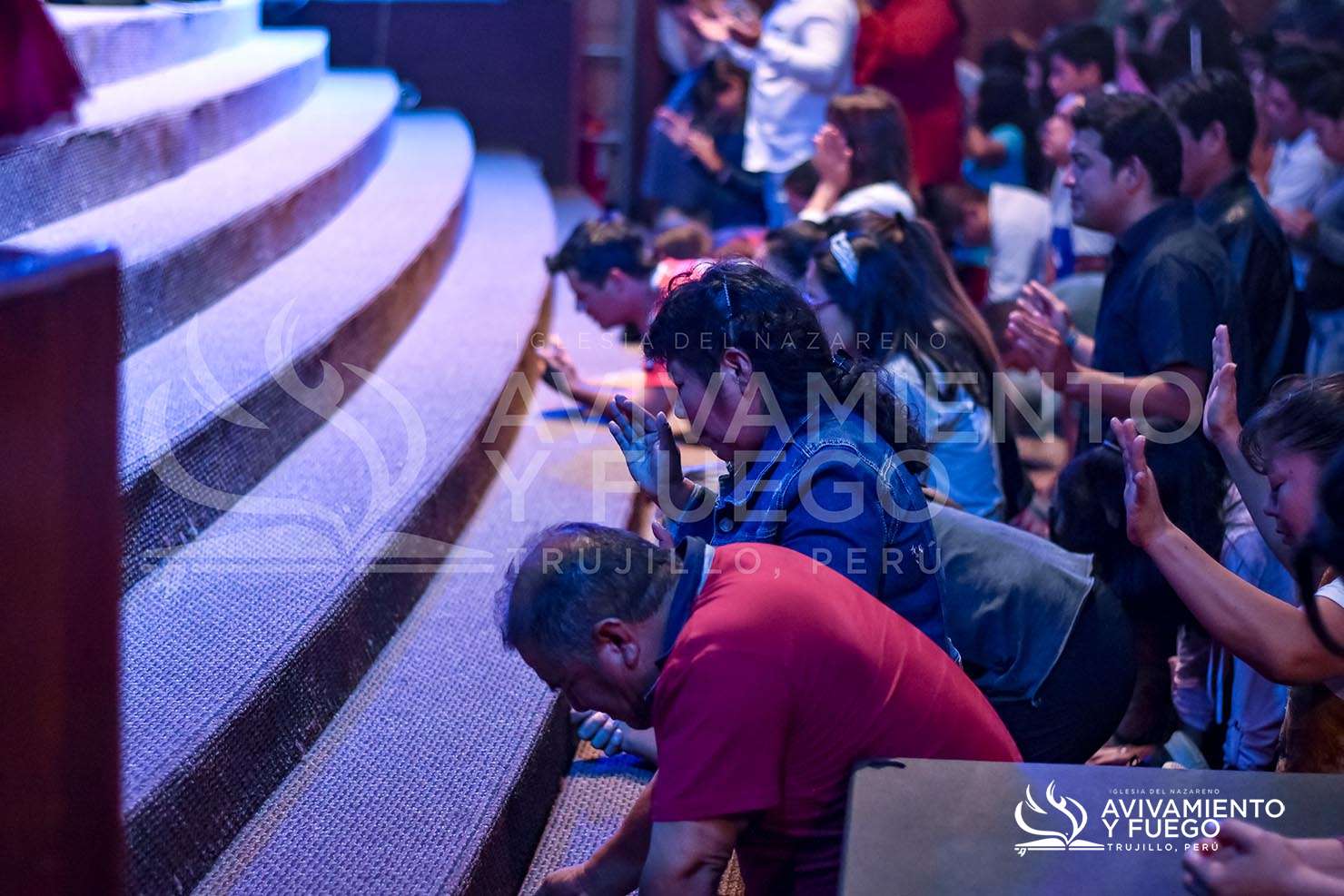 Celebraci&oacute;n Y Avivamiento