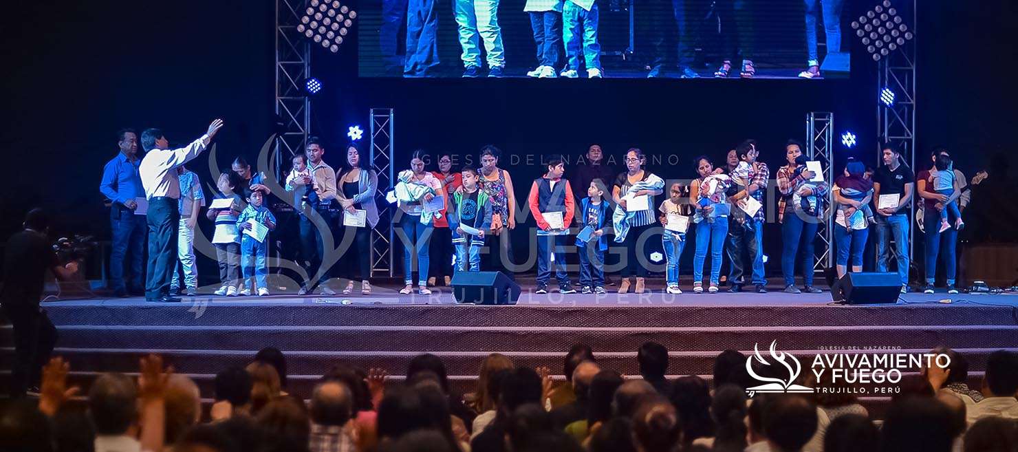 Celebraci&oacute;n Y Avivamiento