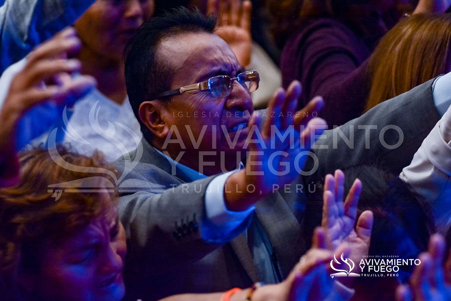 Celebraci&oacute;n Y Avivamiento